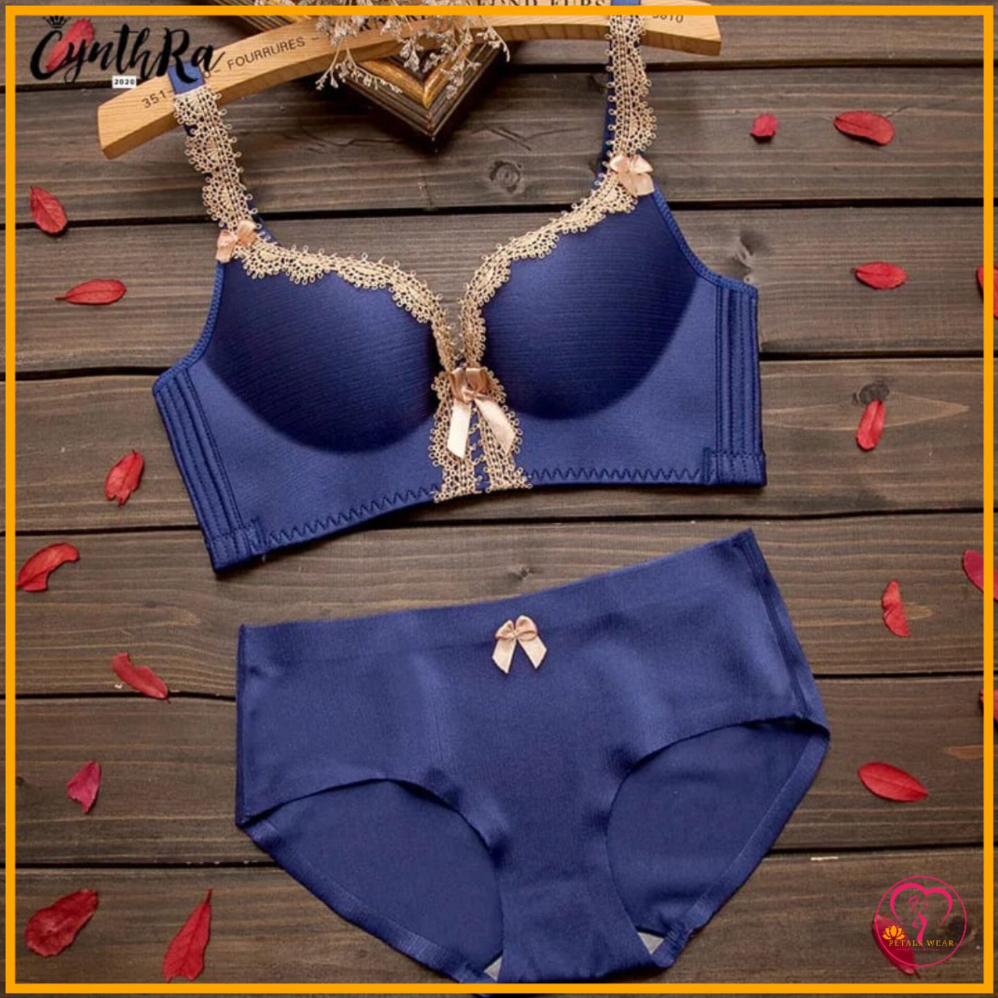 Royal Lace Push-Up Bra Set