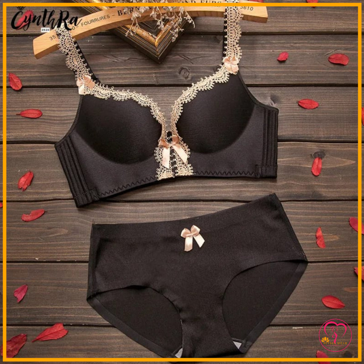 Royal Lace Push-Up Bra Set